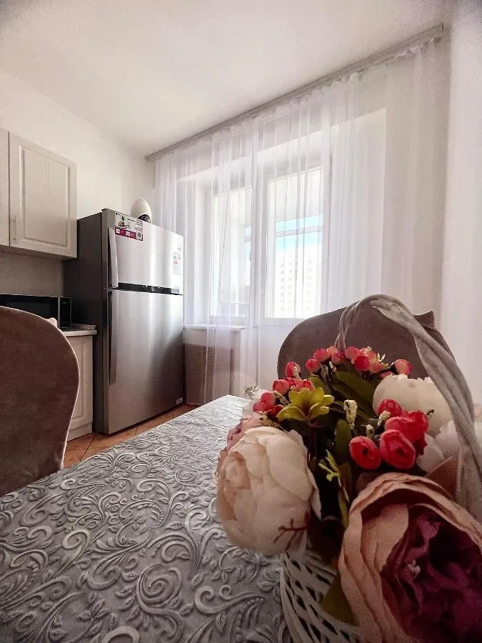 Apartment 458 Теплая И Уютная Квартира Возле Байтерека С 2 Большими Кроватями Nur-Sultan